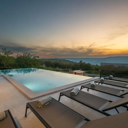 Villa Memory